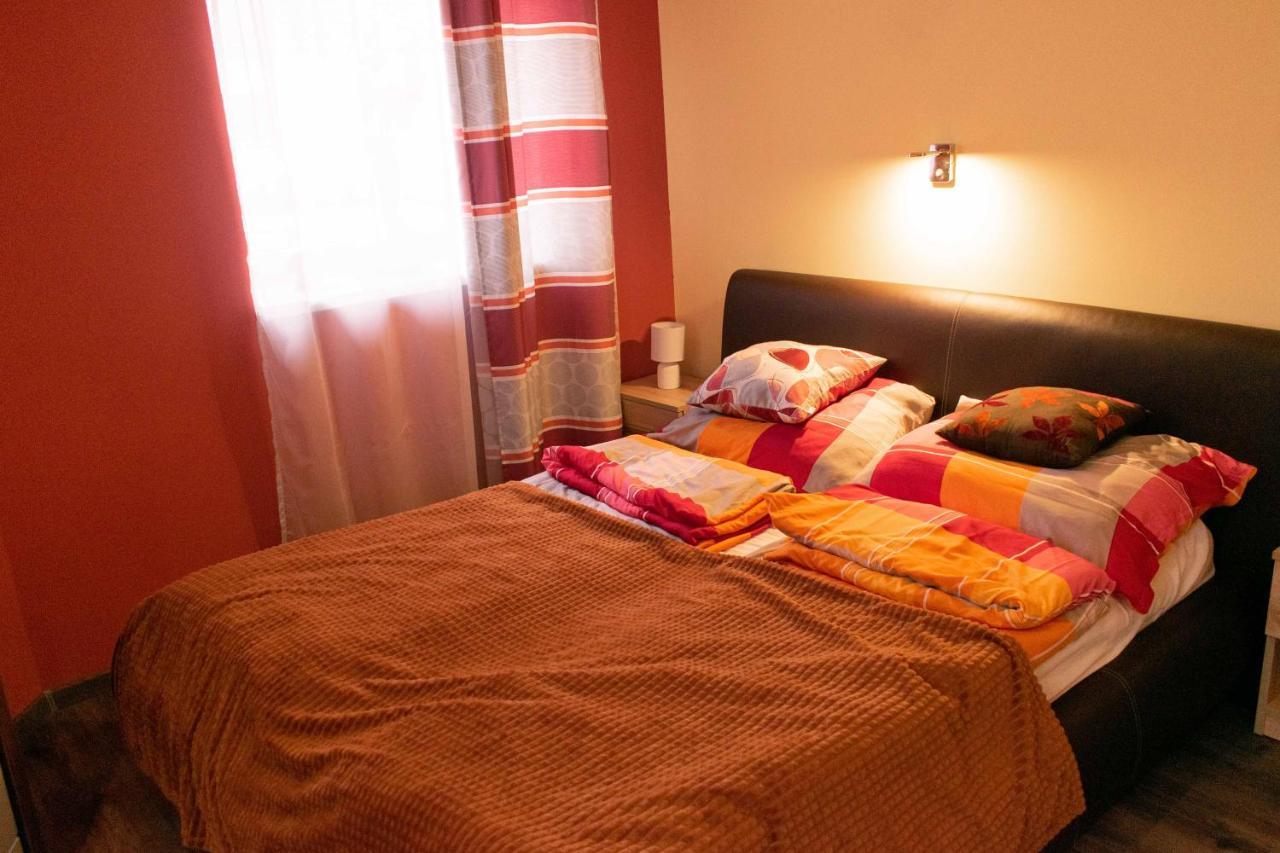 Mórahalom Borostyan Apartmanhaz מראה חיצוני תמונה