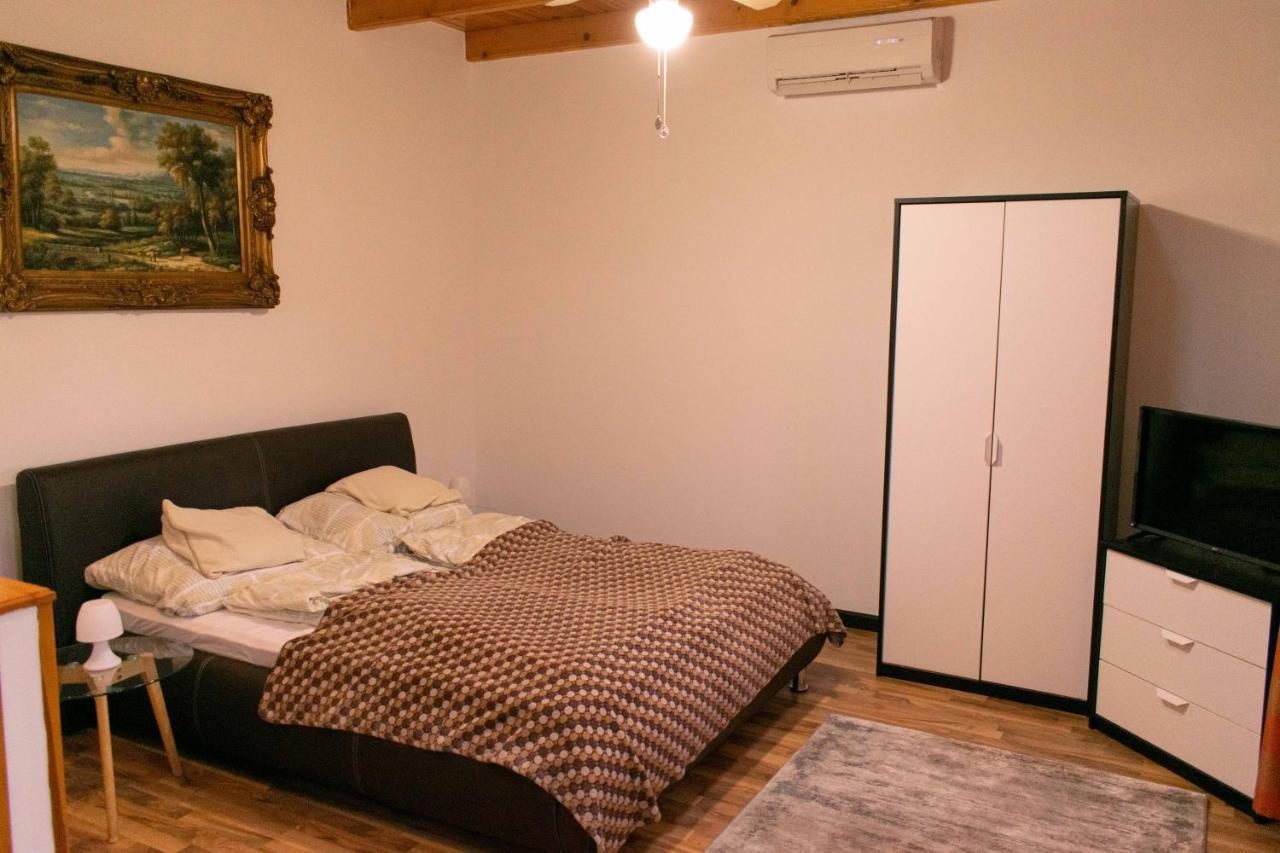 Mórahalom Borostyan Apartmanhaz מראה חיצוני תמונה