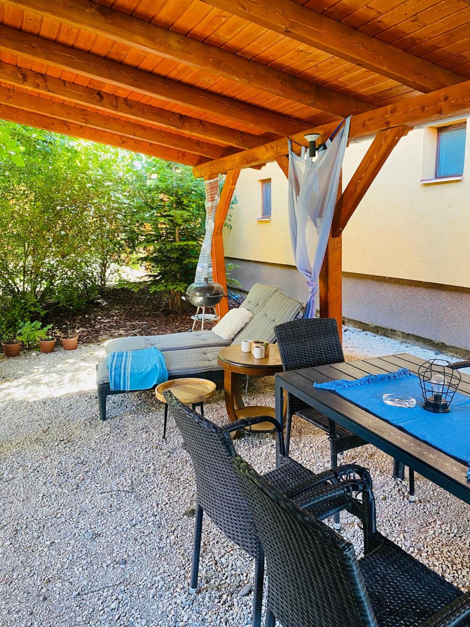 Mórahalom Borostyan Apartmanhaz מראה חיצוני תמונה