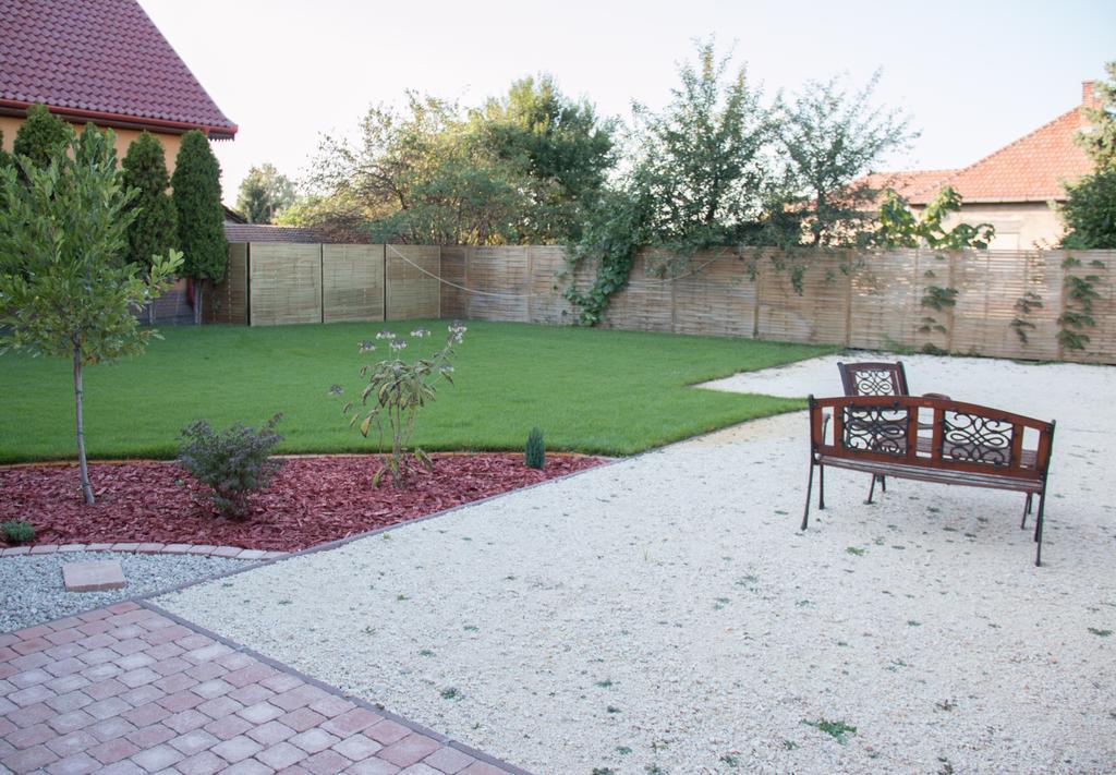 Mórahalom Borostyan Apartmanhaz מראה חיצוני תמונה