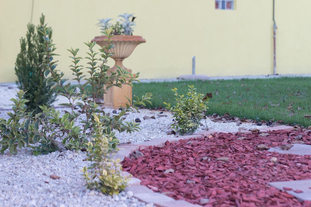 Mórahalom Borostyan Apartmanhaz מראה חיצוני תמונה